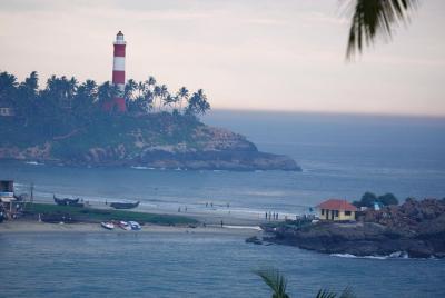 Kovalam- Transfers+Hotel+Sightseeing (3 Days)