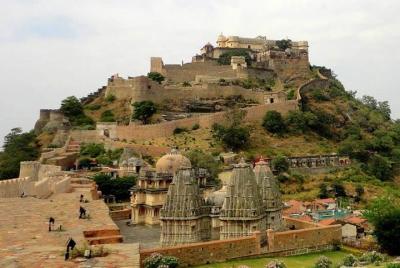 Private Day Tour Of Kumbhalgarh Fort & Ranakpur Jain Temple From 