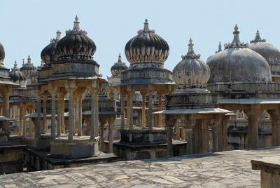 Royal Trails of Udaipur (Guided Half Day City Tour)