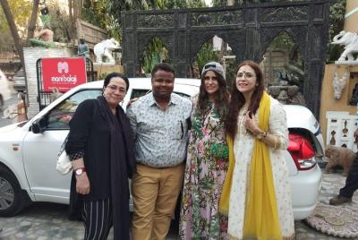 City Tour Guide (language Expert) City Tour Guide (language Expert)