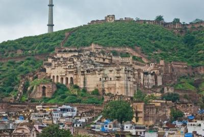Private Transfer From Udaipur To Bundi