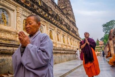 2 Days Enlightening Bodhgaya Tour from Varanasi 2 Days Enlightening Bodhgaya Tour from Varanasi