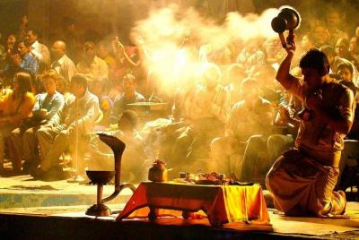 2 days Varanasi city Tour by a Vande Bharat train 2 days Varanasi city Tour by a Vande Bharat train