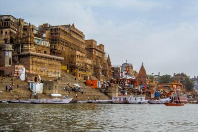 4 Days Private Holy Tour to Ayodhya Varanasi Prayagraj 