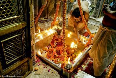 Varanasi temple tour Varanasi temple tour