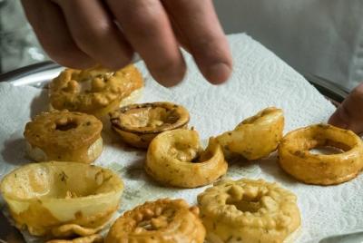 3-Hour Cooking Class with Indian Chef in Varanasi