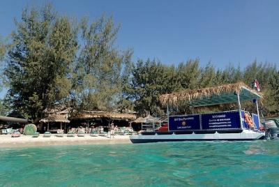 Gili Trawangan Sunset BBQ Dinner Cruise with snorkeling Gili Trawangan Sunset BBQ Dinner Cruise with snorkeling