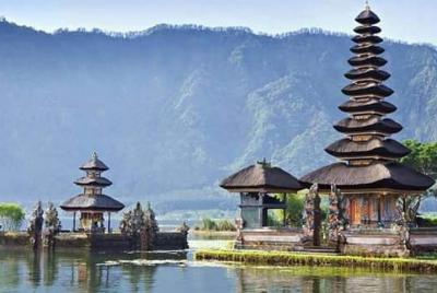 Kerobokan Tour : Discover Best of North Bali - Private by Endag - Free WiFi Kerobokan Tour : Discover Best of North Bali - Private by Endag - Free WiFi