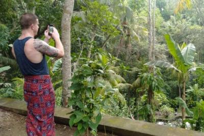 Bali Private Guided Tour : Best point of Ubud & Uluwatu Sunset - Free WiFi  Bali Private Guided Tour : Best point of Ubud & Uluwatu Sunset - Free WiFi