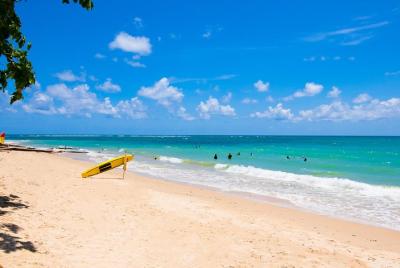 Best Bali Beaches - Uluwatu Temple - FREE Wi-Fi  Best Bali Beaches - Uluwatu Temple - FREE Wi-Fi