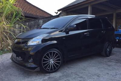 Bali Car Hire with Private Chauffeur Bali Car Hire with Private Chauffeur