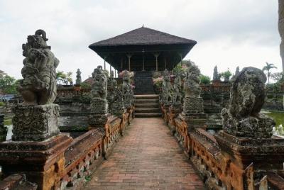 Amazing Private Tours-East Of Bali-Waterfall-Bali Kertagosa-Goa Lawah Temple Amazing Private Tours-East Of Bali-Waterfall-Bali Kertagosa-Goa Lawah Temple