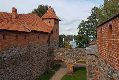 Small-Group Sightseeing Tour to Paneriai Memorial Park and Trakai Small-Group Sightseeing Tour to Paneriai Memorial Park and Trakai