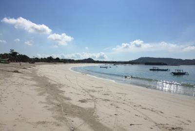 Lombok South Beach and Traditional Village Tour Lombok South Beach and Traditional Village Tour