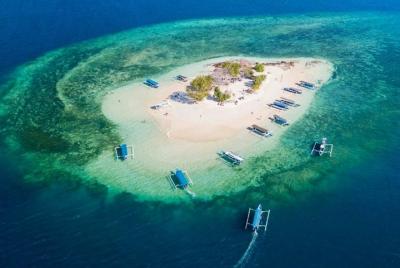 Full-Day Private Guided Snorkeling Tour to Gili Nanggu Full-Day Private Guided Snorkeling Tour to Gili Nanggu