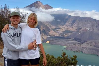 Mount Rinjani Trekking Summit Full View Point 3726m ( 2Days 1Night ) Mount Rinjani Trekking Summit Full View Point 3726m ( 2Days 1Night )