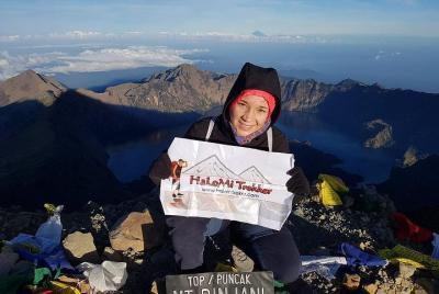 Mt Rinjani Trekking 2 Days 1 Night Summit Mt Rinjani Trekking 2 Days 1 Night Summit