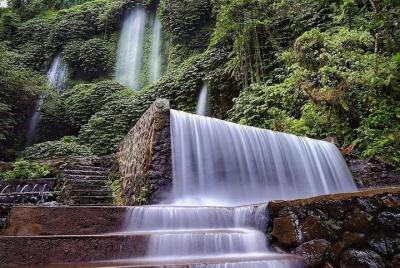 4D/3N (Hostel) Backpacker Lombok Tour Package 4D/3N (Hostel) Backpacker Lombok Tour Package