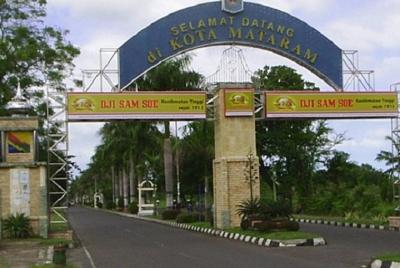 Half-Day Mataram City Tour Half-Day Mataram City Tour