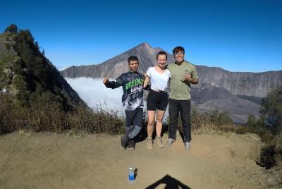 Rinjani Trekking 1 day Trek To the rim via senaru 2,642m  Rinjani Trekking 1 day Trek To the rim via senaru 2,642m
