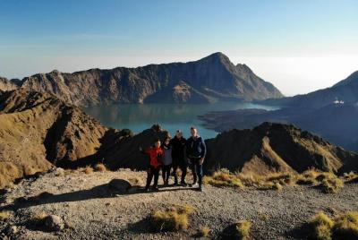 Tetebatu Trekking: 2 Days 1 Night to Crater rim Rinjani 3.200m Tetebatu Trekking: 2 Days 1 Night to Crater rim Rinjani 3.200m