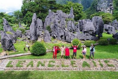 1 Day Makassar Natural Attraction Tour : Bantimurung Maros to Lea 1 Day Makassar Natural Attraction Tour : Bantimurung Maros to Lea