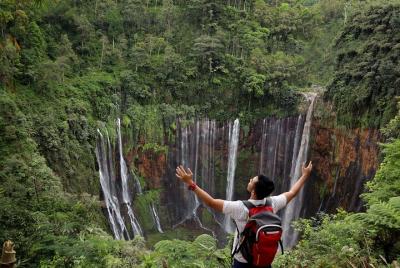 1 Day - Tumpak Sewu Waterfall and Goa Tetes Cave Trekking // 07:0 1 Day - Tumpak Sewu Waterfall and Goa Tetes Cave Trekking // 07:0
