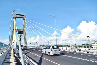 Manado Your Way with Guide (Private Car Charter)