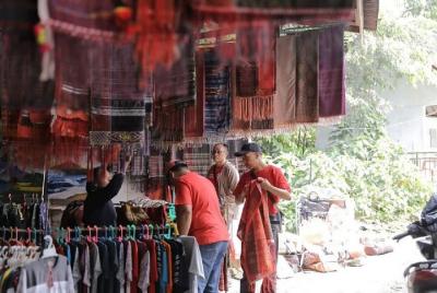 Private Half-Day Samosir Island Tour from Parapat town Private Half-Day Samosir Island Tour from Parapat town