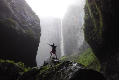 Explore Tumpak Sewu Waterfall Explore Tumpak Sewu Waterfall