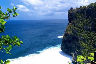 Private Half Day Tour-Uluwatu Kecak Dance And Romantic Seafood Dinner