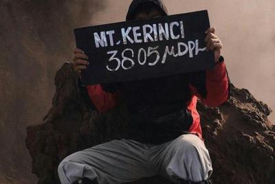 Climb Mount in West Sumatra