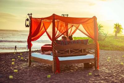 Picnic in Bed at the Beach in Canggu Picnic in Bed at the Beach in Canggu