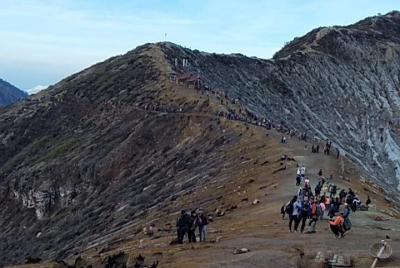 Ijen Volcano Blue Fire and Osing Culture Tour from Bali Ijen Volcano Blue Fire and Osing Culture Tour from Bali
