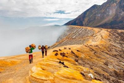 Mount Ijen: Electric Blue Fire Tour (2D1N - Private & All-Inclusive) Mount Ijen: Electric Blue Fire Tour (2D1N - Private & All-Inclusive)
