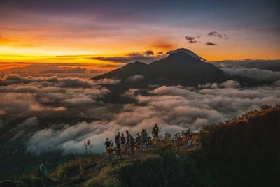 Private Bali Sunrise Trekking to Batur Mount Volcano  Private Bali Sunrise Trekking to Batur Mount Volcano