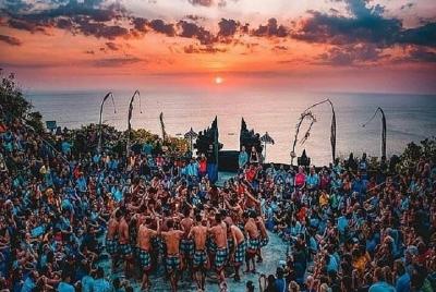 Uluwatu Sunset Dinner