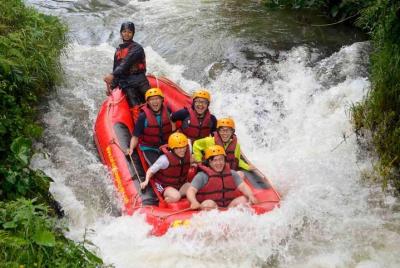 Ubud Bali White Water Rafting and Sightseeing Tour Ubud Bali White Water Rafting and Sightseeing Tour
