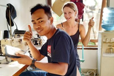 Make your own purse from leather and rattan with experienced designer Make your own purse from leather and rattan with experienced designer