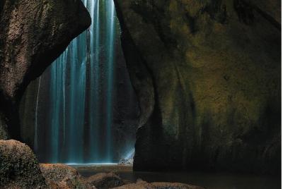 Ubud Tours & Swing - Tibumana - Tukad Cepung Waterfall  Ubud Tours & Swing - Tibumana - Tukad Cepung Waterfall