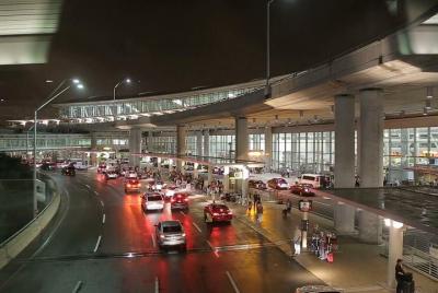 Hotel to Airport:Bali Departure Private Transfer (Night time) Hotel to Airport:Bali Departure Private Transfer (Night time)