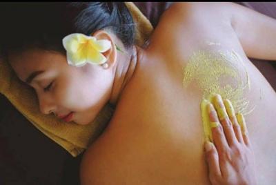 Baliness massage, Body scrub, flower bath at bali Luxury Spa Baliness massage, Body scrub, flower bath at bali Luxury Spa