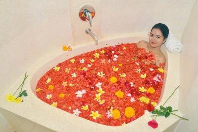 4 Hours Pampering Spa Treatment in Seminyak including Hotel or Airport Transfer 4 Hours Pampering Spa Treatment in Seminyak including Hotel or Airport Transfer
