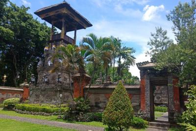 Denpasar City tour,Garuda wisnu Statue & Uluwatu Temple