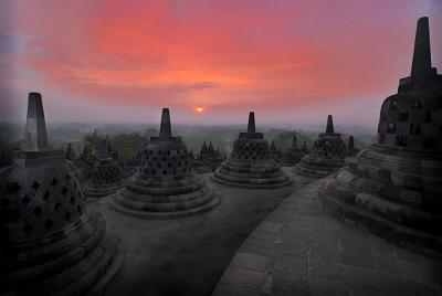 Private Tour of Candi Borobudur Temple with Guide Private Tour of Candi Borobudur Temple with Guide