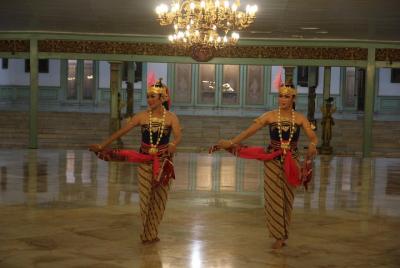Javanese Dance Lesson Javanese Dance Lesson