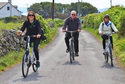 7-Day Great Atlantic Adventure Small-Group Tour of Ireland from D