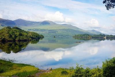 Jaunting Car Tour to Ross Castle from Killarney Jaunting Car Tour to Ross Castle from Killarney