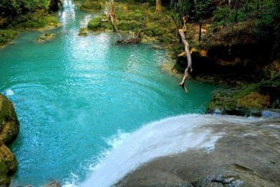 Blue Hole and Sightseeing Tour from Ocho Rios Blue Hole and Sightseeing Tour from Ocho Rios