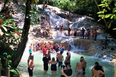 Dunn Dunn's River Falls & Jungle River Tubing Adventure Tour from Ocho Rios